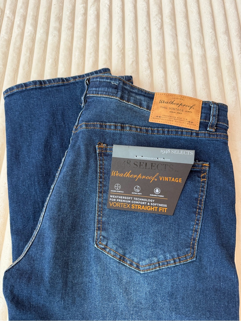 NWT Weatherproof Vintage Men's Vortex Straight Fit Jeans - Dark Blue. 36x32